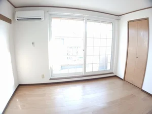 のマンスリーマンション・ウィークリーマンション「シャインウエストヒルズＢ 202・洋室(No.1181033)」メイン画像