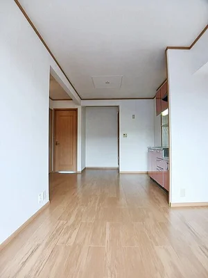 のマンスリーマンション・ウィークリーマンション「ラシーヌⅢ四番館 202・洋室(No.1181171)」メイン画像