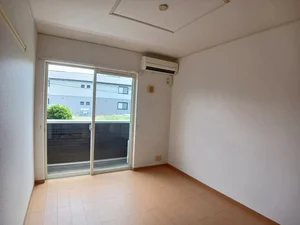 のマンスリーマンション・ウィークリーマンション「フィオーレビラ 102・洋室(No.1181304)」メイン画像