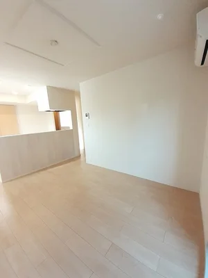 福岡県の大東建託リーシング株式会社のマンスリーマンション・ウィークリーマンション「アルコバレーノ　ルーチェ 101・洋室(No.1181620)」メイン画像