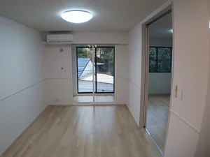 長崎県のマンスリーマンション・ウィークリーマンション「グラン・ファミーユ 102・洋室(No.1181978)」メイン画像