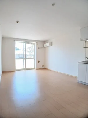 のマンスリーマンション・ウィークリーマンション「ラ・クール中島 203・洋室(No.1182057)」メイン画像