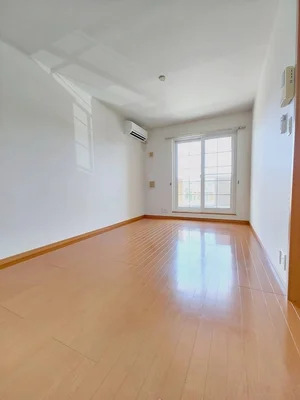 のマンスリーマンション・ウィークリーマンション「エレガントヴィラＵＳＡ　Ａ 202・洋室(No.1182235)」メイン画像