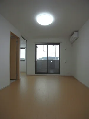 熊本県のマンスリーマンション・ウィークリーマンション「Ｖｅｒｄｅ　Ｃｏｌｌｉｎａ 105・洋室(No.1182531)」メイン画像