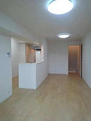 のマンスリーマンション・ウィークリーマンション「ショコラ 206・洋室(No.1182697)」メイン画像