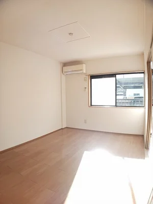 のマンスリーマンション・ウィークリーマンション「ヒルズ栗林Ａ 202・洋室(No.1183148)」メイン画像