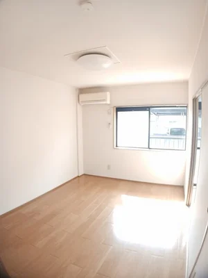 のマンスリーマンション・ウィークリーマンション「ヒルズ栗林Ａ 202・洋室(No.1183148)」メイン画像