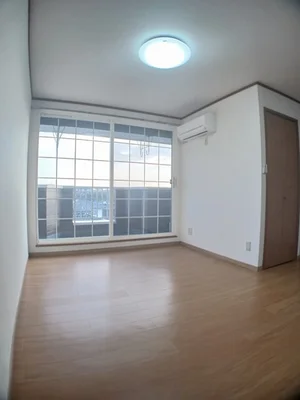 のマンスリーマンション・ウィークリーマンション「ビューテラスユウⅠ 205・洋室(No.1183191)」メイン画像