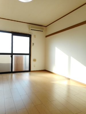 のマンスリーマンション・ウィークリーマンション「ラフィ－ナサイト２ 401・洋室(No.1183241)」メイン画像