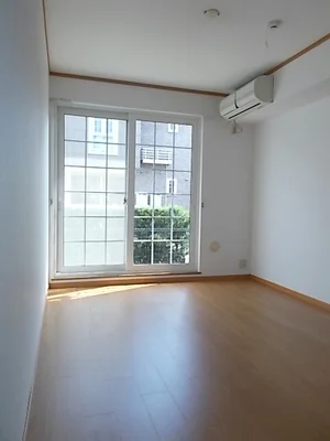 熊本県のマンスリーマンション・ウィークリーマンション「サン・ルミエール八番館 102・洋室(No.1183285)」メイン画像