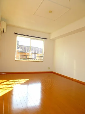 のマンスリーマンション・ウィークリーマンション「スタニングプレイスⅢ 203・洋室(No.1183320)」メイン画像