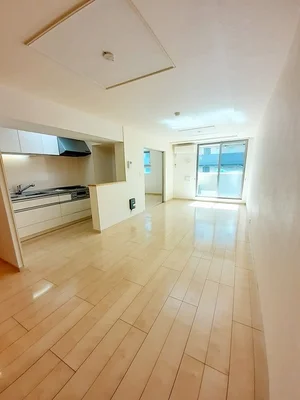 のマンスリーマンション・ウィークリーマンション「メゾン　ソレイユⅡ 104・洋室(No.1183562)」メイン画像