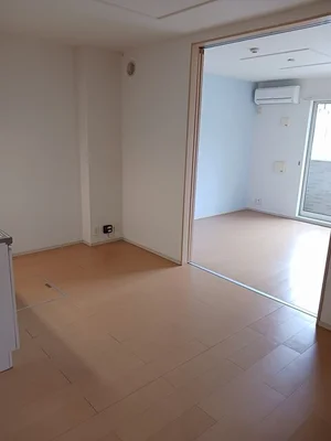 のマンスリーマンション・ウィークリーマンション「メロウソレイユ　Ⅰ 102・洋室(No.1183620)」メイン画像