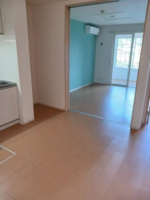 のマンスリーマンション・ウィークリーマンション「ヴィラ　フォレスト　Ⅱ 103・洋室(No.1183658)」メイン画像