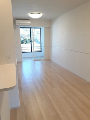 のマンスリーマンション・ウィークリーマンション「ラ・ランコントル 102・洋室(No.1183894)」メイン画像