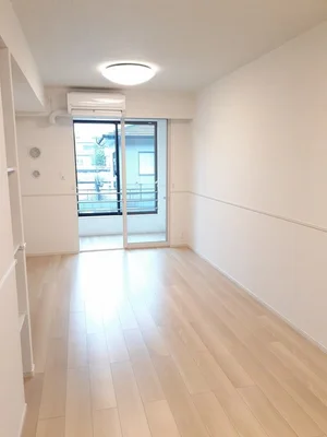 のマンスリーマンション・ウィークリーマンション「リアトリス　Ⅰ 102・洋室(No.1183916)」メイン画像