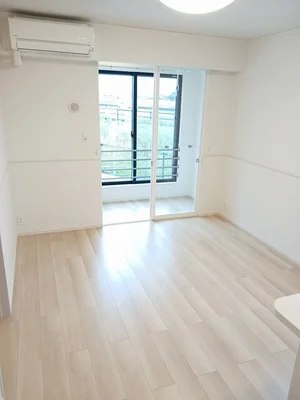 のマンスリーマンション・ウィークリーマンション「モンターニュ 101・洋室(No.1183933)」メイン画像