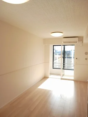 のマンスリーマンション・ウィークリーマンション「アベリア・ルル　Ⅰ 103・洋室(No.1184071)」メイン画像