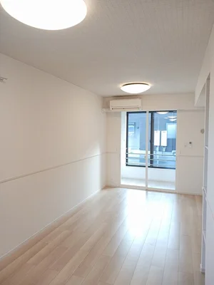 のマンスリーマンション・ウィークリーマンション「アベリア・ルル　Ⅱ 104・洋室(No.1184074)」メイン画像