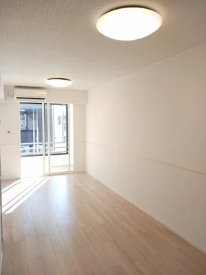 のマンスリーマンション・ウィークリーマンション「アベリア・ルル　Ⅱ 102・洋室(No.1184076)」メイン画像