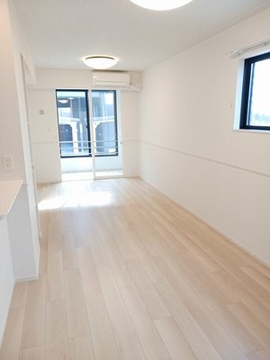 田吉駅（宮崎県）のマンスリーマンション・ウィークリーマンション「シャルフ　赤江　Ⅲ 101・洋室(No.1184119)」メイン画像
