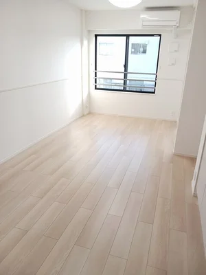 南宮崎駅（宮崎県）のマンスリーマンション・ウィークリーマンション「リトルガーデン 202・洋室(No.1184153)」メイン画像