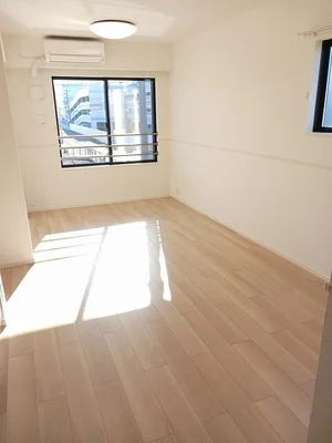 宮崎県のマンスリーマンション・ウィークリーマンション「アステル・カロン 201・洋室(No.1184201)」メイン画像