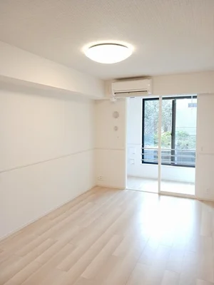 のマンスリーマンション・ウィークリーマンション「シトラス・メモリー 102・洋室(No.1184234)」メイン画像