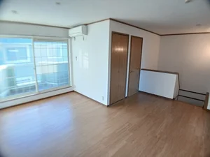 のマンスリーマンション・ウィークリーマンション「アイレットコートⅡ 202・洋室(No.1184282)」メイン画像