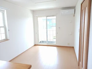 三重県の大東建託リーシング株式会社のマンスリーマンション・ウィークリーマンション「グレイス　ヒルⅢ 102・洋室(No.1184417)」メイン画像