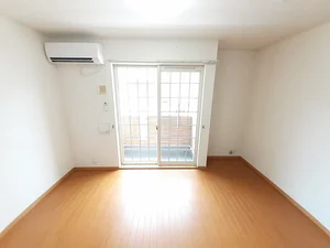 のマンスリーマンション・ウィークリーマンション「ハレレア 106・洋室(No.1184441)」メイン画像