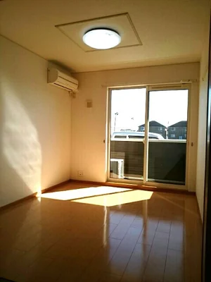 のマンスリーマンション・ウィークリーマンション「カーサ・プレシードⅠ 102・洋室(No.1184467)」メイン画像