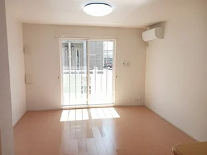 三重県のマンスリーマンション・ウィークリーマンション「パルテール西条Ａ棟 103・洋室(No.1184636)」メイン画像