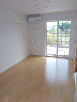 のマンスリーマンション・ウィークリーマンション「シャローム　通山 104・洋室(No.1184824)」メイン画像