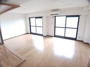 名古屋記念病院周辺のマンスリーマンション・ウィークリーマンション「スカイライフⅡ 404・洋室(No.1185182)」メイン画像