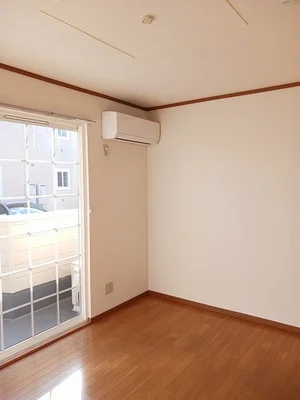 のマンスリーマンション・ウィークリーマンション「ハピーホースＢ 102・洋室(No.1185278)」メイン画像