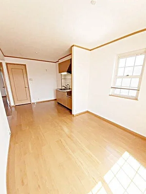 のマンスリーマンション・ウィークリーマンション「ファミールコートⅡ　Ａ 201・洋室(No.1185282)」メイン画像