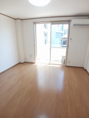 福岡県のマンスリーマンション・ウィークリーマンション「ノイエツァイトⅠ 203・洋室(No.1185287)」メイン画像