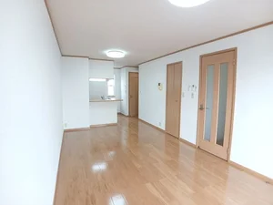 安部山公園駅（福岡県）のマンスリーマンション・ウィークリーマンション「クリスマスローズⅢ 102・洋室(No.1185353)」メイン画像