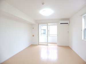 のマンスリーマンション・ウィークリーマンション「ミドルビレッジヒロ７Ａ 105・洋室(No.1185607)」メイン画像