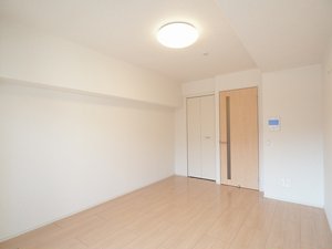 のマンスリーマンション・ウィークリーマンション「エヴァーグリーンＱ 302・洋室(No.1185852)」メイン画像
