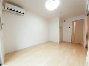 のマンスリーマンション・ウィークリーマンション「ポルタコスタⅡ　Ｂ 105・洋室(No.1185860)」メイン画像