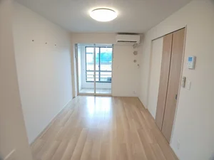 のマンスリーマンション・ウィークリーマンション「クリスタル　アサヒナ 103・洋室(No.1185981)」メイン画像