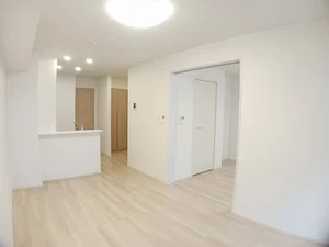 のマンスリーマンション・ウィークリーマンション「ロータス北泉１ 103・洋室(No.1186026)」メイン画像