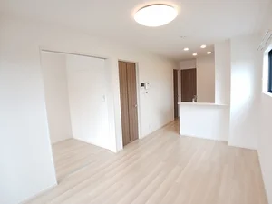 行橋市のマンスリーマンション・ウィークリーマンション「メゾン　ド　ジュネス　Ⅰ 201・洋室(No.1186053)」メイン画像