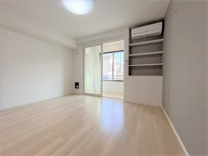 のマンスリーマンション・ウィークリーマンション「ホーリープレイス唐津　Ⅰ 103・洋室(No.1186085)」メイン画像