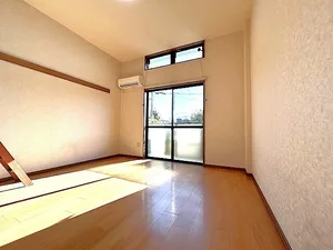 佐賀県のマンスリーマンション・ウィークリーマンション「メゾンエクセルＴＳ 102・洋室(No.1186449)」メイン画像