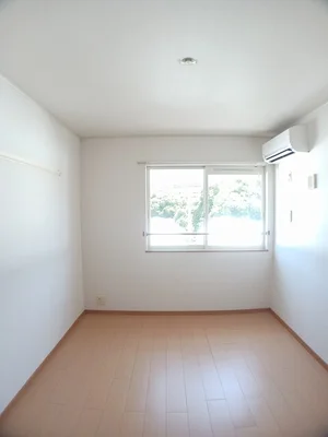 西伯郡日吉津村のマンスリーマンション・ウィークリーマンション「ヌーベル　ピアッツァⅡ 203・洋室(No.1186654)」メイン画像