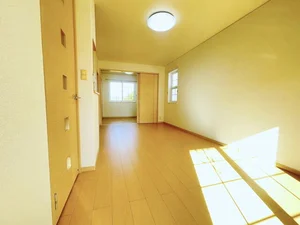 のマンスリーマンション・ウィークリーマンション「メビウス鏡Ⅳ番館 104・洋室(No.1186719)」メイン画像