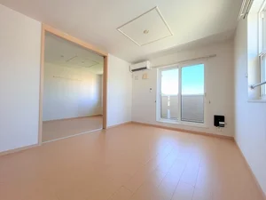 佐賀県の大東建託リーシング株式会社のマンスリーマンション・ウィークリーマンション「ローズマリー　Ⅲ 203・洋室(No.1186767)」メイン画像